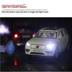 1:32 Volvo XC90 Diecast SUV Toy Car with Lights & Sound – Alloy Model For Kids