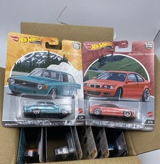Hot Wheels Premium 2022 Car Culture Q Case Auto Strasse 10 Pieces