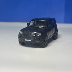 Tarmac Works 1:64 Scale Land Rover Discovery In Black