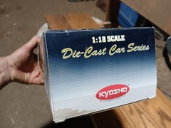 Kyosho Japan 1:18 Scale Yellow Nissan 300Zx Diecast Car In Box