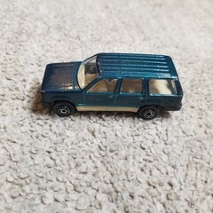 Vintage Maisto Ford Explorer Green Tan 1:64 Diecast No Box Loose 1990s