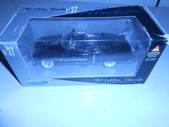 Welly 1:27 1953 Cadillac Eldorado Convertible Black Die-cast Car New in Box