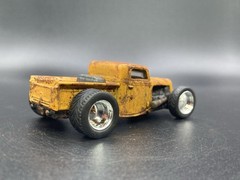 1935 Ford Pickup Truck Rusty Weathered Custom 1/64 Diecast Matchbox Barn Find