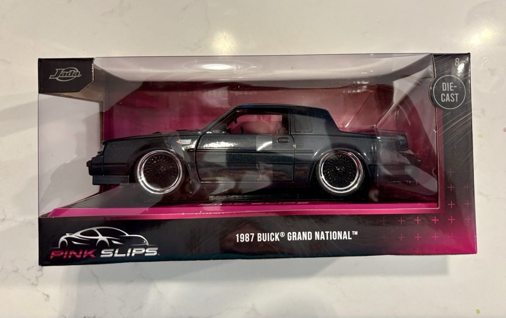 Jada Pink Slips 1987 Buick Grand National 1/24 Diecast Car