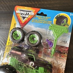 Monster Jam Grave Digger – Mechanix Build & Rebuild 1:43 Scale Monster Truck NIB