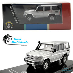 PARA64 – Toyota Land Cruiser LC76 (Silver Pearl) – LHD – 1:64