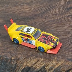 Hot Wheels Mad Manga 2011 HW Art Cars Yellow Red Blue Diecast Car Loose Toy