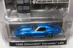 GREENLIGHT 2009 GREEN MACHINE CHASE MUSCLE CAR GARAGE 1968 CHEVY CORVETTE L88