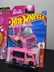 2026 HOT WHEELS Pop Culture Custom GMC Panel Van Barbie Dream Camper Lot