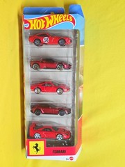Hot Wheels 5 Pack Ferrari F40 Competizione Dino 206 GT SF90 Stradale 🔥59