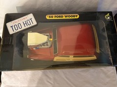 Muscle Machines Red 50 Ford Woody 1:18 Scale Die Cast 10 Inches Long
