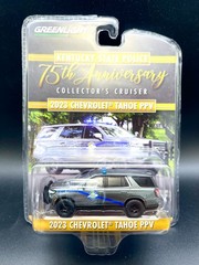 Greenlight Hot Pursuit Exclusive Kentucky State Trooper 2023 Chevy Tahoe D3