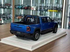 Dodge Ram TRX 1500 by Diamand – Blue – Ltd. Collector Car [1:18 Resin – 40 pcs]