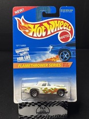 Hot Wheels ‘57 T-BIRD White 1996 #384 Flamethrower Series 1/4 (B234)