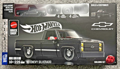 Hot Wheels Mattel Brick Shop ’83 Chevy Silverado Building Set 225 PCS Exclusive