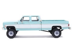 IXO Model 1:64 1978 Chevrolet Silverado K30 Crew Cab Fleetside Lifted Blue White