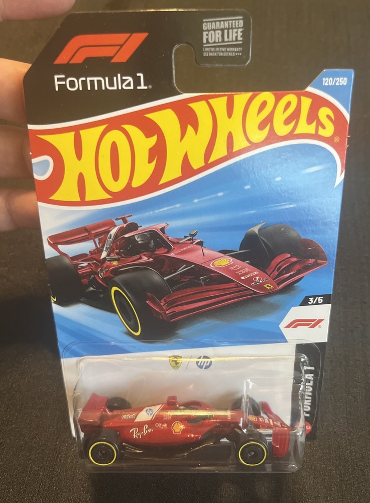 2026 Hot Wheels Scuderia Ferrari HP F1 Race Car Formula 1 NEW