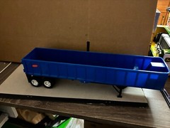1/32 NEW RAY BLUE PETERBILT FRAMELESS END DUMP TRAILER, NO PACKAGING # C 511