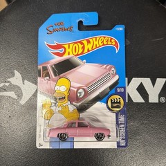 Hot Wheels New For 2015 The Simpsons Family Car HW City Pink Sealed 1st Edition