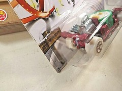 2013 Hot Wheels Walmart Holiday Hot Rods 6/8 HOT TUB Red/Green w/White Wheels 5s