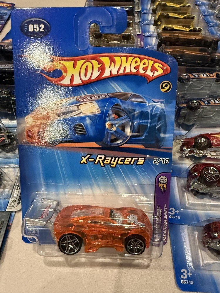 Hot Wheels 2005 #052 X-Raycers 2/10 Paradigm Shift Orange