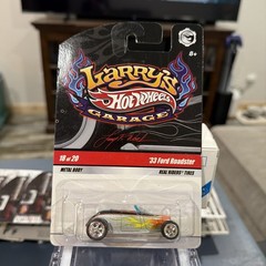 HOT WHEELS LARRY’S GARAGE 18/20 ’33 FORD ROADSTER SILVER BLACK