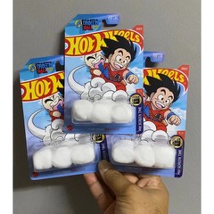 Hot Wheels Custom Card Size Mainline Dragon Ball Flying Nimbus White Display FX
