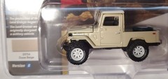 Johnny Lightning 1980 Toyota Land Cruiser Pickup – Tan, Mijo 2017