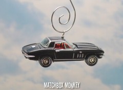 1965 Tuxedo Black Corvette 1/64 Christmas Ornament Chevrolet 427 Adorno Chevy