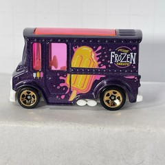 2025 Hot Wheels ’20 Bread Box Frozen Treats HW City Exclusive Purple 1:64
