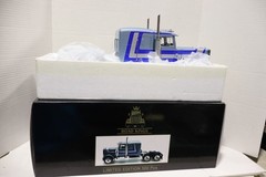 1/18 Road Kings 1967 Peterbilt 359 Diecast Blue / Silver Semi Truck RARE READ