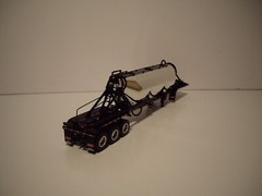 DCP FIRST GEAR 1/64 CHROME AND BLACK TRI-AXLE HEIL 3 BIN PNEUMATIC TANKER