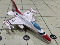 MICRO MACHINES MILITARY Aircraft General Dynamics F-16 Falcon Thunderbird (A62)