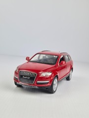 MSZ Audi Q7 Luxury SUV 1/24 Red Color Diecast Offroad Caipo Models Car Unboxed.