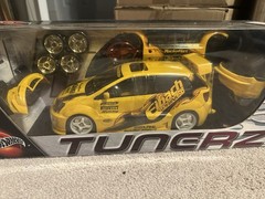 Hot Wheels Tunerz 1:18, Honda Civic Hatchback Si NEW IN BOX