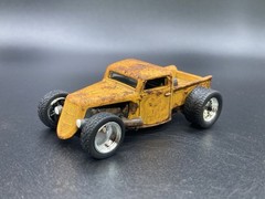 1935 Ford Pickup Truck Rusty Weathered Custom 1/64 Diecast Matchbox Barn Find