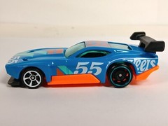 Count Muscula Hot Wheels 2023 Muscle Mania #100 Light Blue MC5 & DD8 1:64 Loose