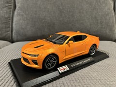 1/18 Maisto 2016 Chevrolet Camaro SS Orange Metallic Diecast Special Edition