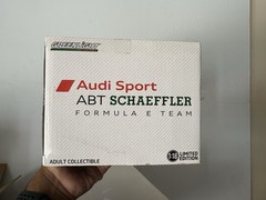 Greenligh Audi Sport ABT SCHAEFFLER t Formula-E