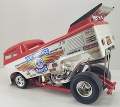 Red & White Volkswagen Bus Dragster by HotWheels [kw356]