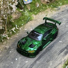 1:64 M4 GT3 Green Carbon Alloy Model Car Diecast Collection Display