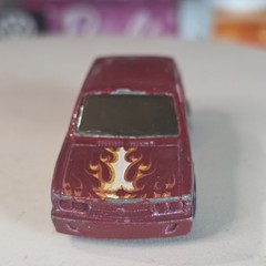 Hot Wheels Heat Fleet Volkswagen VW Brasilia Red w/Flames Loose