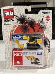 Takara Tomica Tomy Diecast Komatsu Excavator PC200-10 #9 Walmart Exclusive Japan