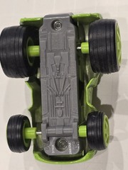 Blaze And The Monster Machines Pickle DTK24 Green Diecast Race Car 2016