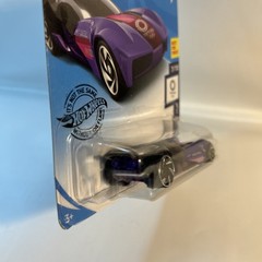 Hot Wheels Sky Dome Purple “Tokyo 2020 Olympics” – Basketball 7/10 – Diecast Car