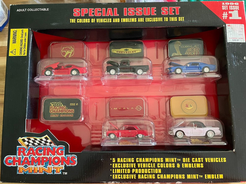 RACING CHAMPIONS MINT SPECIAL First ISSUE 5 Piece SET 1996 DIE CAST 1/64