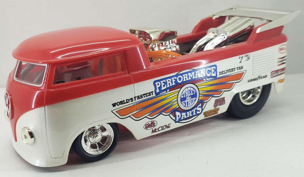 Red & White Volkswagen Bus Dragster by HotWheels [kw356]