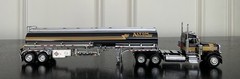 1/64 DCP Altom Peterbilt 379 Day Cab Tanker