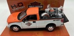 Ford F-150 STX 1:27 SCALE WITH 1958 FLH DUO GLIDE 1:24 HARLEY BY MAISTO WHITE
