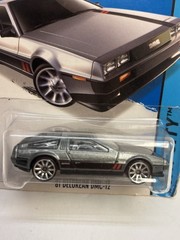 2013 Hot Wheels HW City ’81 Delorean DMC-12 Die Cast Car